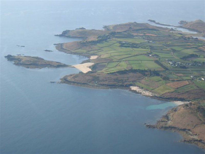 Pelistry Bay and Tolls Island, St Marys